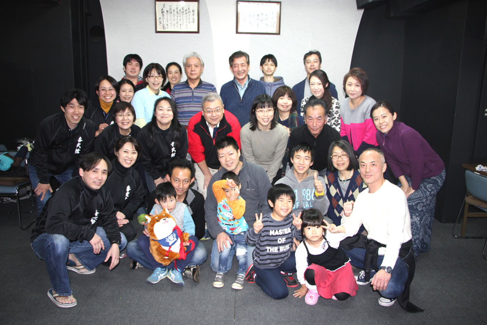 香武館　生徒さんと親御さん方との懇親会